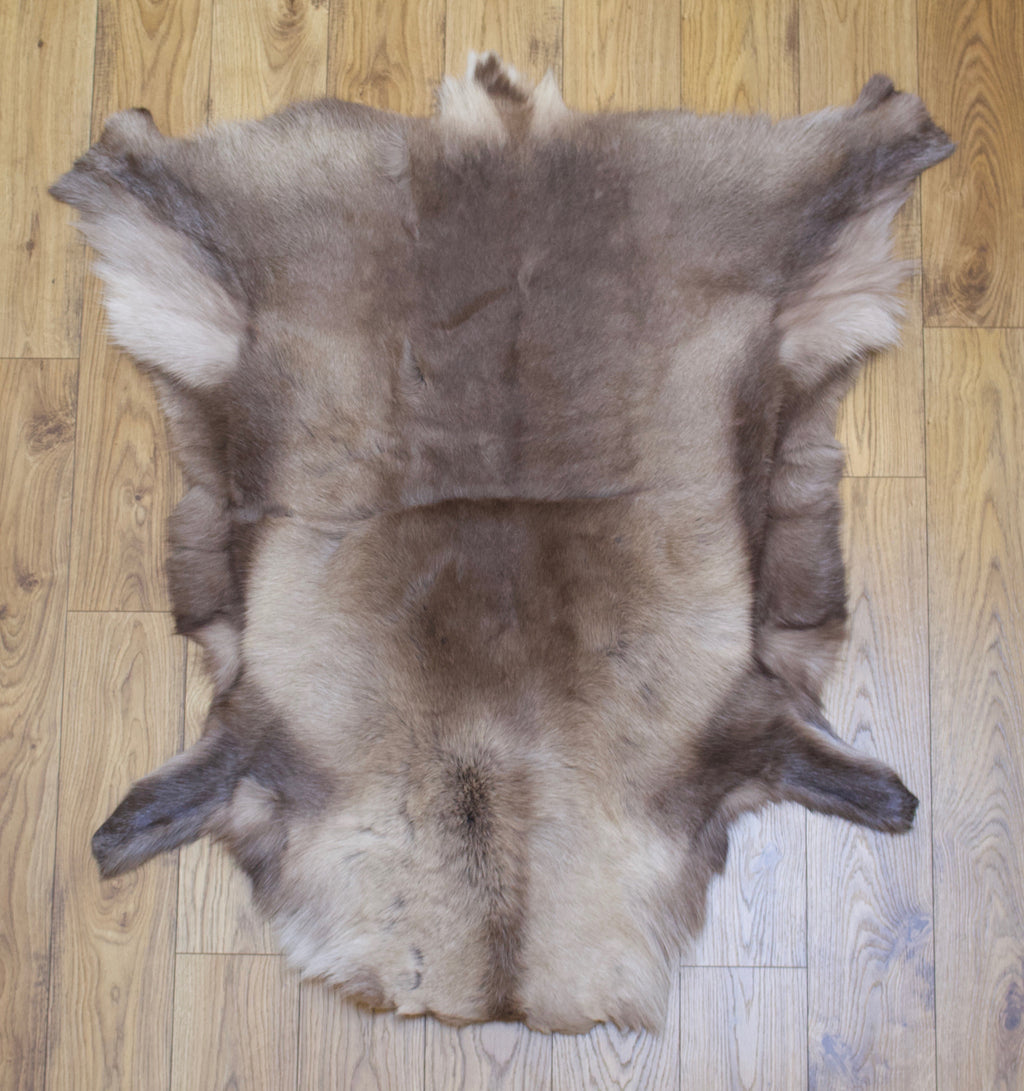 Hanlin Medium Reindeer Hide  Reindeer Skin  Reindeer Rug